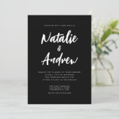 Minimalistisch zwart-wit fotoscript bruiloft kaart (Staand voorkant)