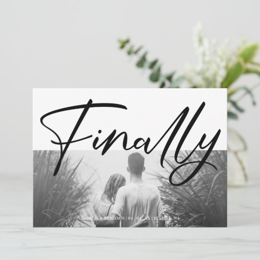 Minimalistisch zwart-wit grappig, laatste citaatfo save the date (Staand voorkant)