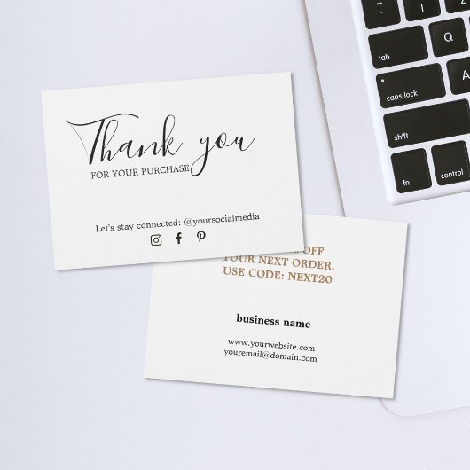 Minimalistisch zwart wit met dank aan Coupon Visitekaartje