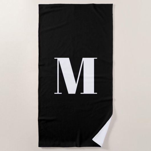 Minimalistisch zwart wit monogram initiaal strandlaken (Voorkant)