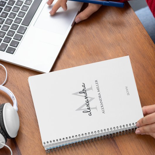 Minimalistisch zwart-wit Monogram Naam Modern Planner