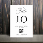 Minimalistisch zwart-wit QR Code Bruiloft Kaart<br><div class="desc">Vier uw bruiloft met deze elegante, minimalistische tafelkaart, met elegante kalligrafie en aangepaste tekst en QR-code naar keuze. Voeg eenvoudig uw eigen gegevens toe door op de optie "personaliseren" te klikken. 🌸 LET OP: De grootte van deze kaart is 3, 5" x 5". Als u een grotere maat wilt, neem...</div>