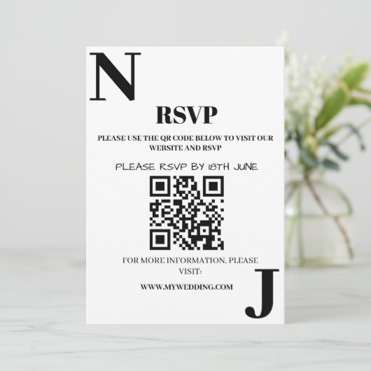 Minimalistisch zwart-wit trouwmonogram RSVP Kaart (Staand voorkant)