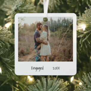 Minimalistisch zwart-wit Verloving foto ingeschake Metalen Ornament