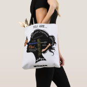 Minimalistisch zwart-wit vrouw silhouet tote bag (Dichtbij)