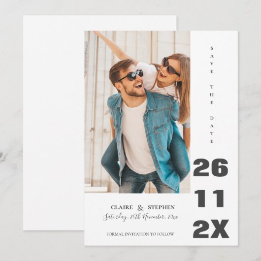Minimalistisch zwart-withuwelijk met elegant gebol save the date (Voorkant / Achterkant)