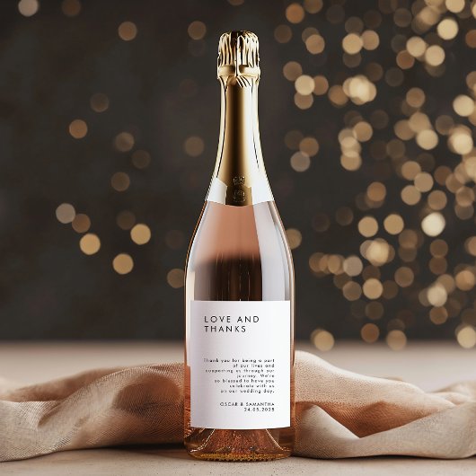 Minimalistisch zwart-withuwelijk wijn etiket