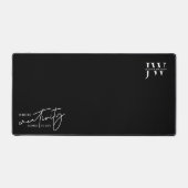 Minimalistisch zwart-witmonogram voor bedrijven bureaumat (Voorkant)