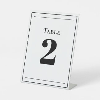 Minimalistisch zwart-wittabelnummer reclamebord met voetstuk