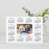 Minimalistische 2025 Kalender Moderne Familiefoto Feestdagenkaart (Staand voorkant)