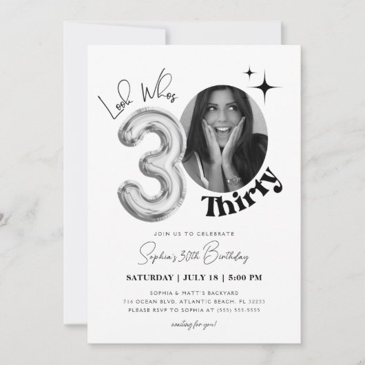 Minimalistische 30e verjaardag look whos dertig fo kaart (Voorkant)