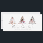 Minimalistische 3 boomvorm foto's Vrolijk kerstfee Feestdagenkaart<br><div class="desc">Minimalistische 3 boomvorm foto's Vrolijk kerstfeest. Digitaal beschikbaar en geprint. Vrolijk kerstfeest is in een stijlvol script. Vervang eenvoudig het monster drie afbeeldingen met uw eigen en personaliseer met uw namen op de voorkant.</div>
