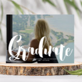 Minimalistische aankondiging van het Afstuderen va