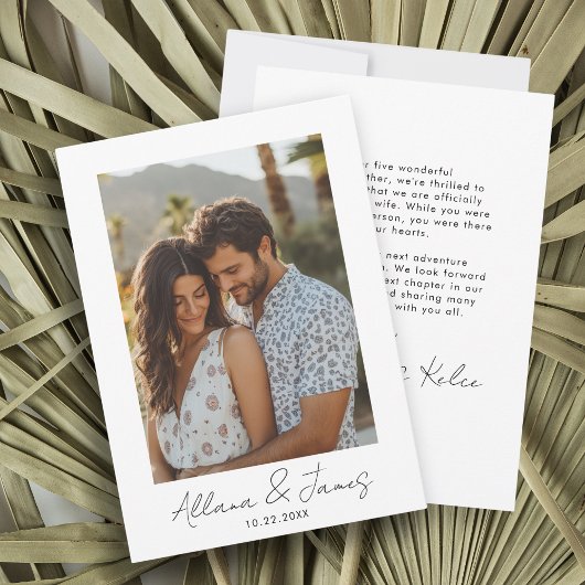 Minimalistische aankondiging van het Verloving van