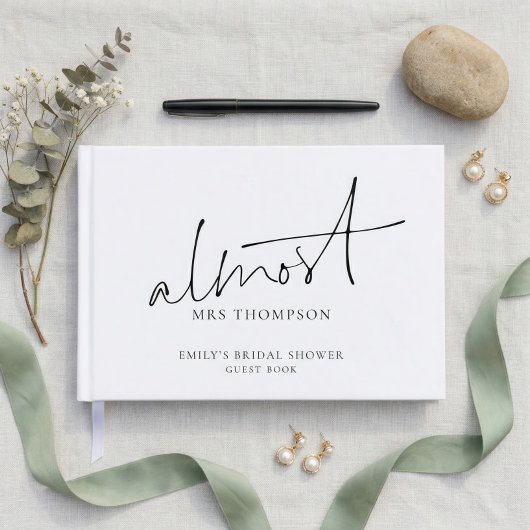 Minimalistische Almost Mrs Bruiloftsfeest Gastenboek