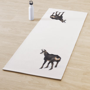 Minimalistische Alpen gems nu op sneeuw Yogamat