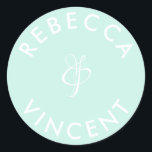 Minimalistische Aqua Green Wedding Persoonlijke Na Ronde Sticker<br><div class="desc">Deze gepersonaliseerde neutrale dankzeggers voor je bruiloft zijn een mooie aanvulling op elke huwelijksfeestdag. Deze aanpasbare stickers zijn ontworpen om een persoonlijke aanraking toe te voegen aan uw huwelijksgunsten of uw cadeautjes te bedanken. Ze komen in verschillende vormen en maten. Deze stickers kunnen ook worden gebruikt om punten zoals uitnodigingen,...</div>