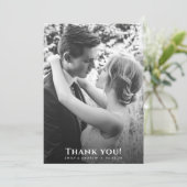 Minimalistische B&W foto bruiloft Bedankkaart (Staand voorkant)