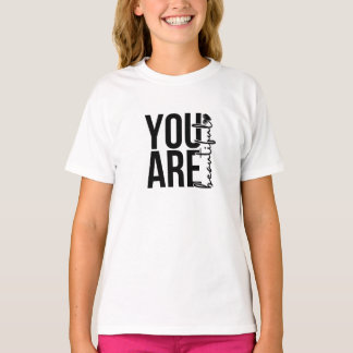 Minimalistische “Beautiful” typografie ontwerp – Z T-shirt