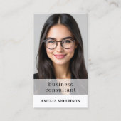 Minimalistische Bedrijfsadviseur QR Code Foto Visitekaartje (Voorkant)