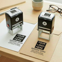 Minimalistische bedrijfsnaam & adres & logo