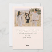 Minimalistische Beige Kerstfoto Feestdagenkaart (Achterkant)