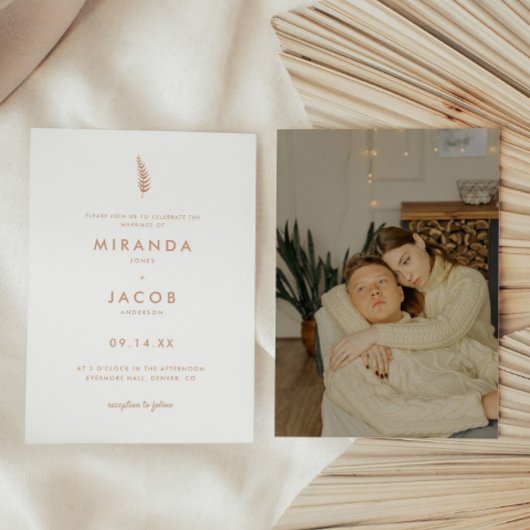 Minimalistische Beige Palmblad Bruiloft Kaart