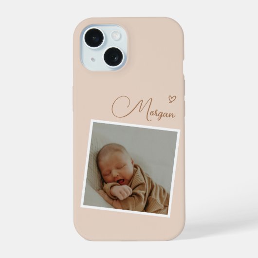 Minimalistische beige script aangepaste foto iPhone 15 case (Achterkant)