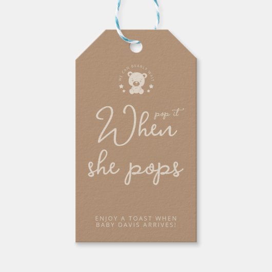 Minimalistische beige teddybeer Baby shower Pop he Cadeaulabel (Voorkant)