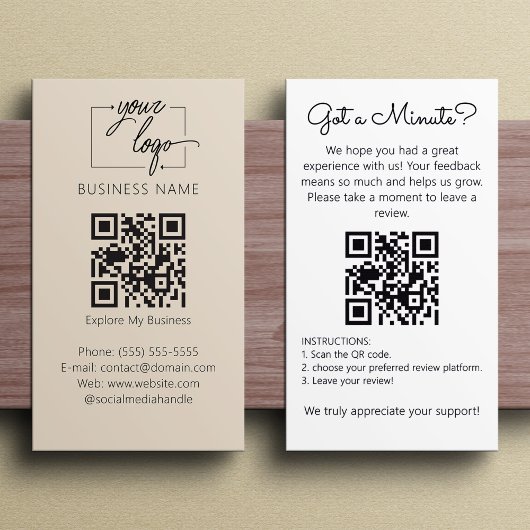 Minimalistische beoordelingsverzoek met QR-code Ch Visitekaartje