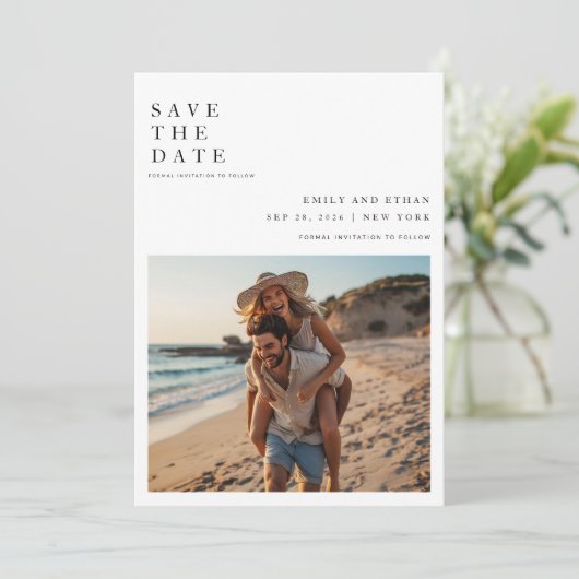 Minimalistische bestemming QR Code Trouwfoto Save The Date (Staand voorkant)