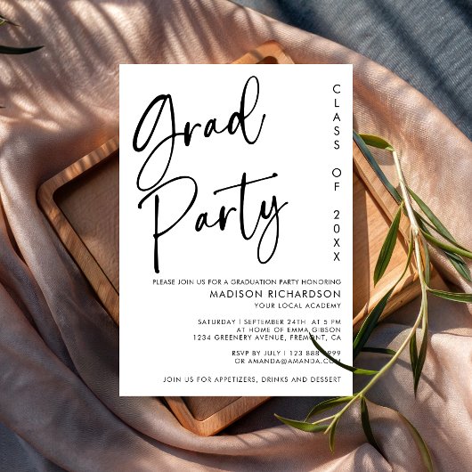 Minimalistische Black Script Graduation Party Kaart