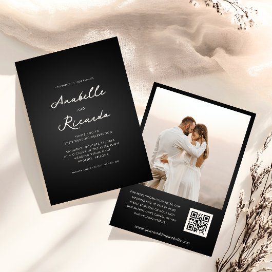 Minimalistische Black Script QR Code Wedding Kaart