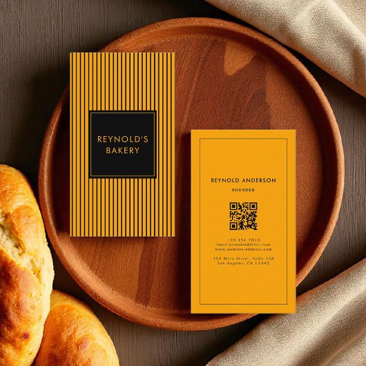 Minimalistische Black & Yellow Stripes Bakery QR-c Visitekaartje