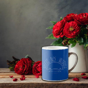 Minimalistische blauw-witte zonsopgang inspirerend koffiemok
