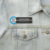 Minimalistische Blauwe Accent Naam Badge (In situ)