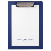 Minimalistische blauwe en witte eenvoudige grens klembord (Voorkant)