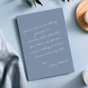 Minimalistische blauwe handgeschreven brief bruilo kaart