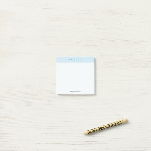 Minimalistische blauwe tweetonige post-it® notes (Op bureau)