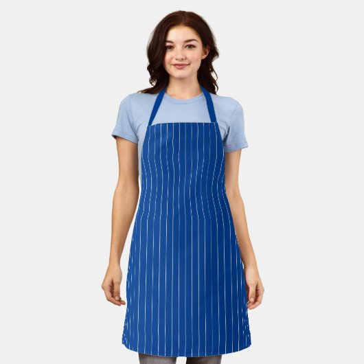 Minimalistische blauwe witte verticale strepen mod schort (Gedragen)