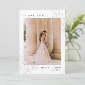 Minimalistische bloemenbruiloft bedankkaart kaart (Staand voorkant)