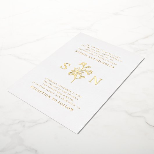 Minimalistische bloemenbruiloft | Luxe gouden mono Folie Uitnodiging (Gedraaid)