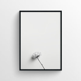 Minimalistische bloemenfotografie in monochroom poster
