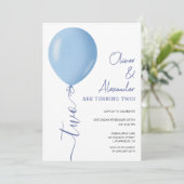 Minimalistische Blue Balloon Twins Jongens 2e verj Kaart (Staand voorkant)
