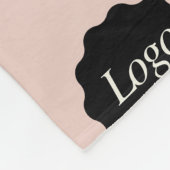 Minimalistische Blush Kleur Custom Company Logo Fleece Deken (Hoek)