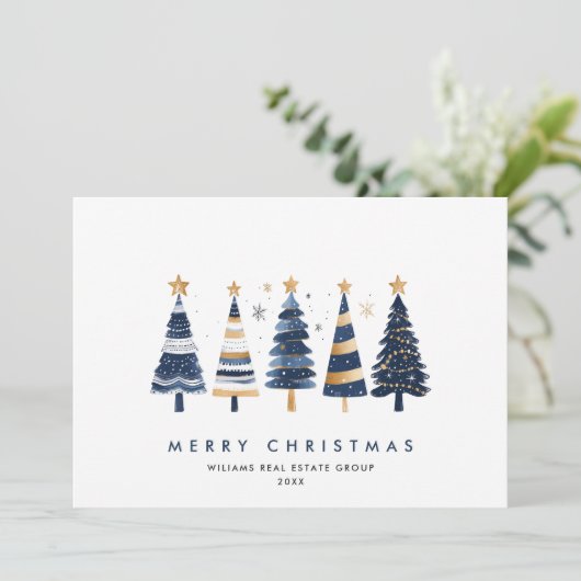 Minimalistische Boheemse Pine Tree Christmas Corpo Feestdagenkaart (Staand voorkant)