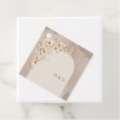 Minimalistische boho boog neutrale initialen wilde bedankjes labels (In situ)