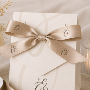 Minimalistische Boho Cacao Bruine Monogram Satijne Satijnen Lint