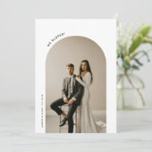 Minimalistische boog 2-foto bruiloft elopement aankondiging (Staand voorkant)