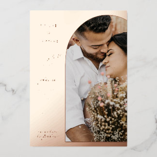 Minimalistische boog foto trouw  folie uitnodiging